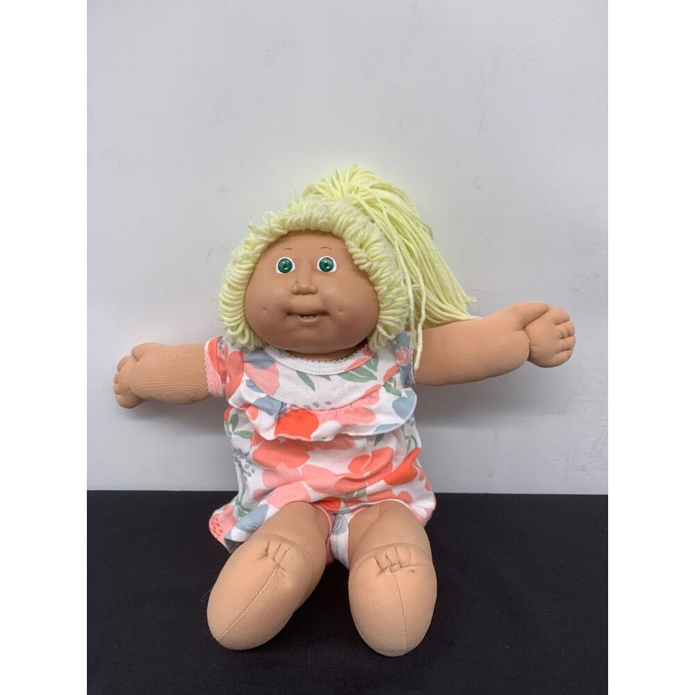 Cabbage Patch Kids Blonde Hair Green Eyes Head Mold 10 1985 Wide Eye 2 Dimples O